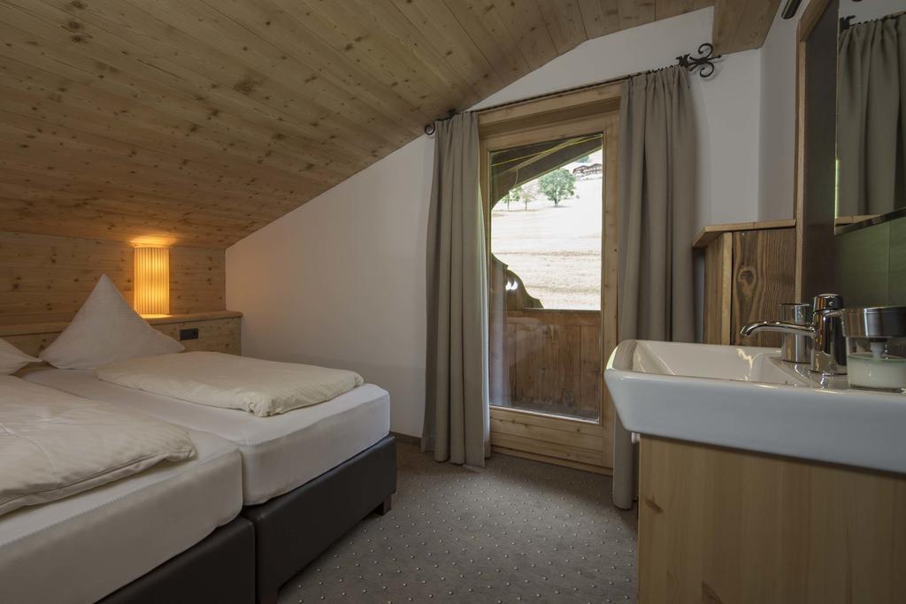 Hotel Haus Barbara Alpbach Habitación foto